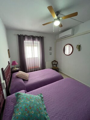 3 Schlafzimmer, Bügeleisen/Bügelbrett, Reisekinderbett, kostenloses WLAN
