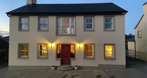 House | Exterior - Scenic Estuary Way 3-bed Home in Labasheeda (Labasheeda)