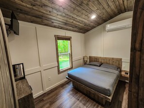 2 多间卧室、床单