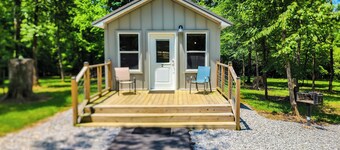 Family Get Away Tiny House Cabin with Bunk Room+Pet Friendly! Lake Guntersville