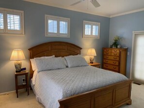 5 Schlafzimmer, Bügeleisen/Bügelbrett, WLAN, Bettwäsche