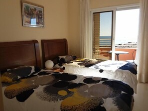 2 habitaciones, tabla de planchar con plancha y wifi