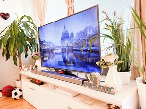 公寓 | 4 多间卧室、熨斗/熨衣板、免费 WiFi、床单