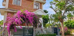 Front of property - Cala South Beach Villas (Nha Trang)