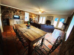 Dining - The Cattleman's Headquarters - A Historic Ranch Retreat (Alpine)