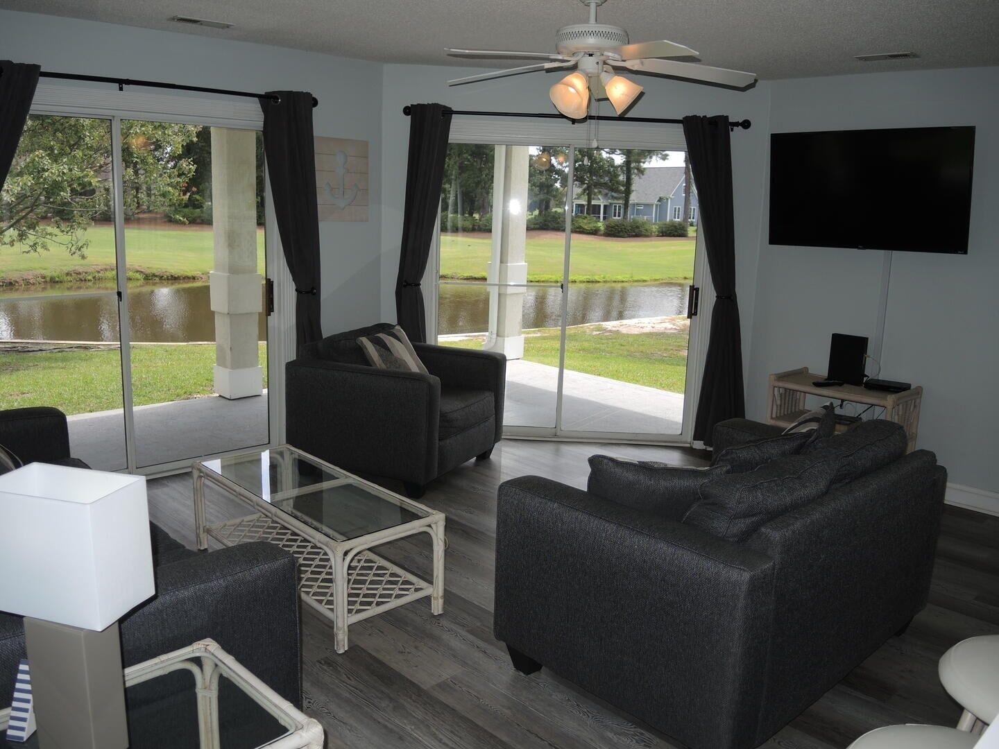 Villa, 2 chambres | Salle de séjour