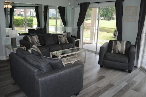 Villa, 2 Bedrooms | Living room