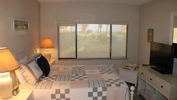 Condo, 2 Bedrooms | 2 bedrooms, free WiFi