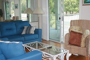 公寓式客房, 1 间卧室 | 客厅 | 电视