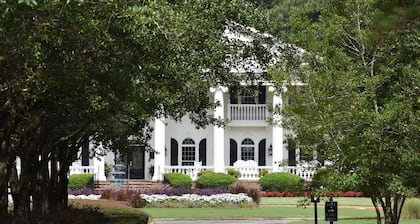 1606 2 Bedroom Villa by Redawning