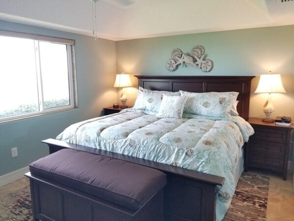 Huoneisto, 3 makuuhuonetta | 3 makuuhuonetta, silitysrauta/-lauta, ilmainen Wi-Fi, vuodevaatteet