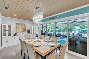 House, 3 Bedrooms | Dining