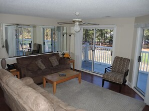 Villa, 2 Bedrooms | Living room