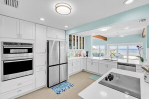 Maison, 4 chambres | Cuisine privée | Cafetière/bouilloire