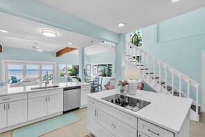 Private kitchen - Flamingo Bay 4 Bedroom Home by RedAwning (Anna Maria)
