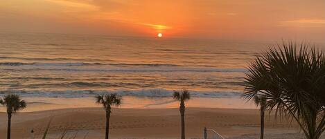 Am Strand, Liegestühle
