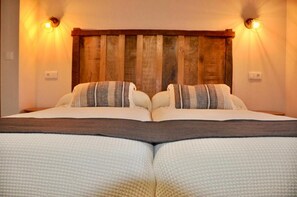 Apartment, Accessible, Private Bathroom (1-2-3) | 2 bedrooms - Apartamentos la Ventana de Mogrovejo (Camaleno)