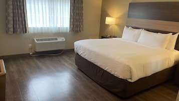 1 habitación, ropa de cama de alta calidad y escritorio