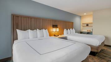 Pillowtop beds, desk, iron/ironing board, free WiFi