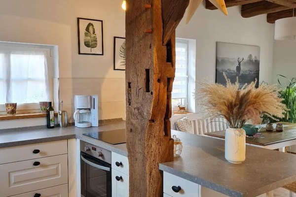 Kjøleskap, ovn, kokeplater og oppvaskmaskin