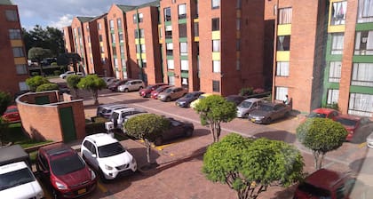 APARTMENT WITH 24 HOUR SECURITY
