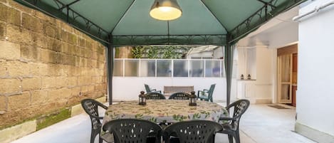 Restauration en plein air