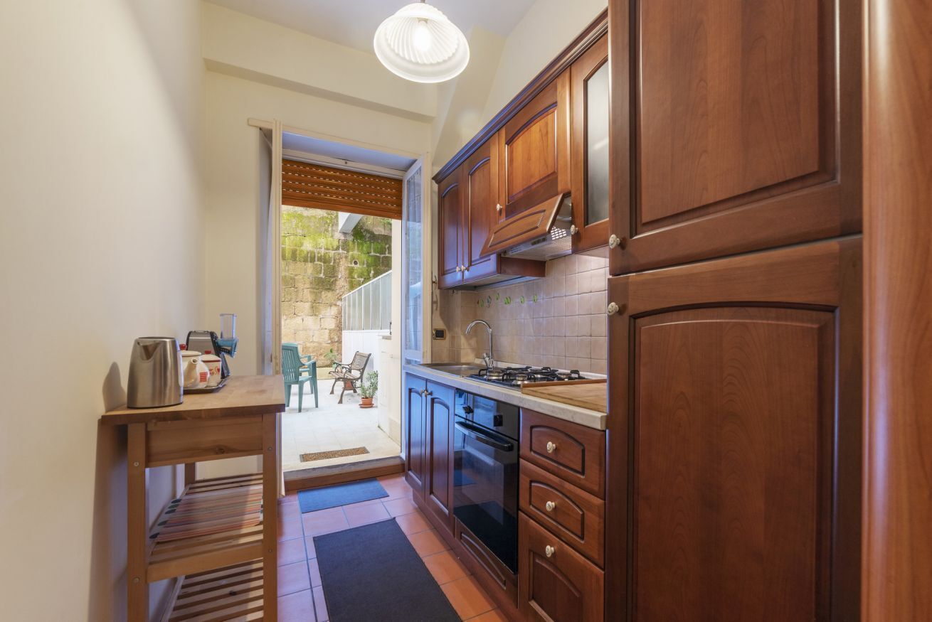 Fridge, oven, stovetop, toaster
