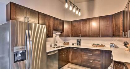 Buena Vista Condo: 1/2 Mile to River & Main St!