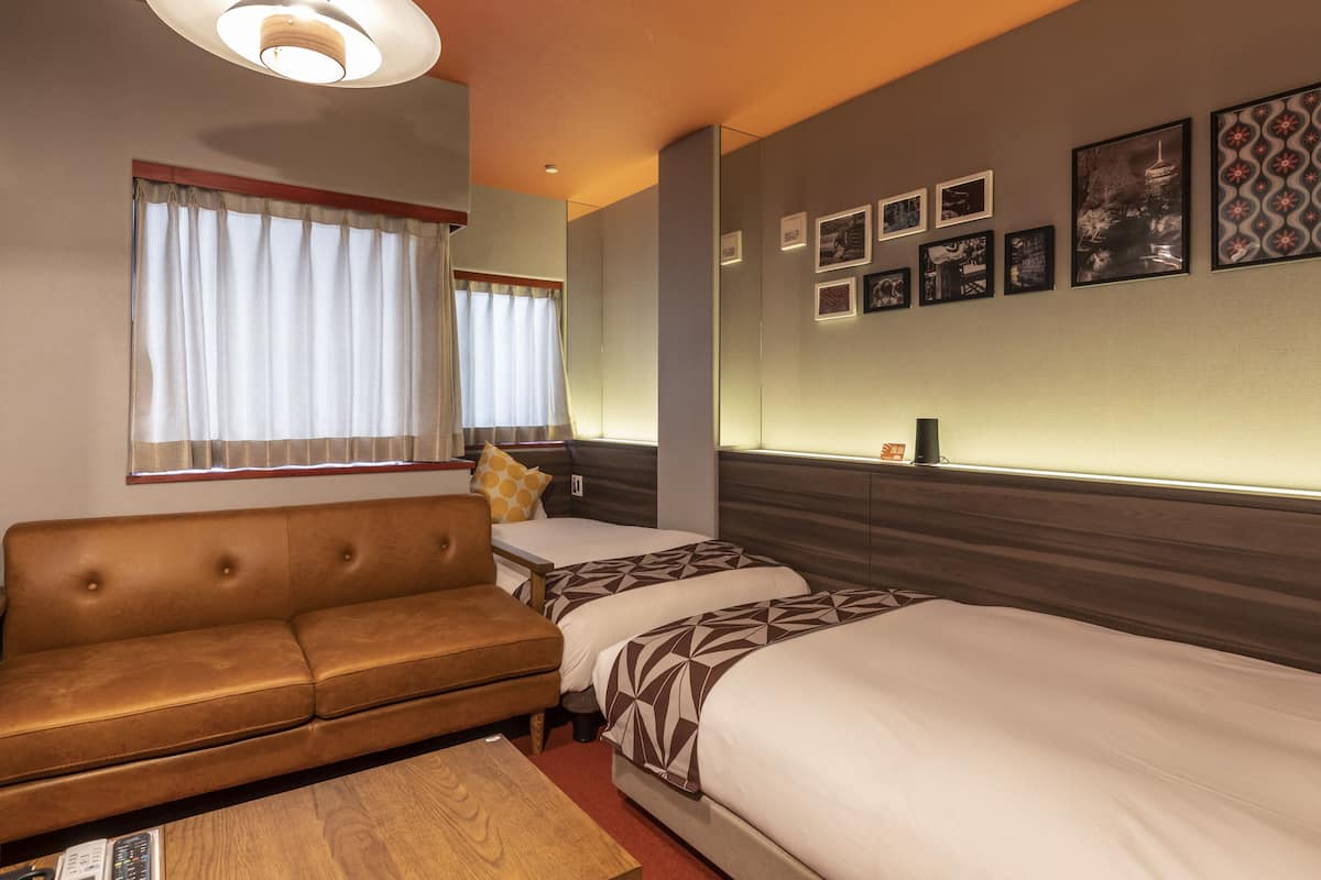 Chambre Deluxe avec lits jumeaux, non-fumeurs (201FT) | Wi-Fi gratuit, draps fournis