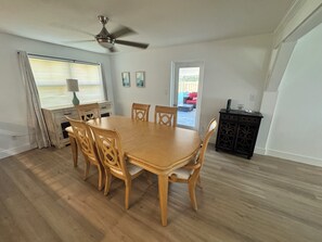 تناول الطعام