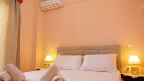 2 室のベッドルーム、アイロン / アイロン台、WiFi、ベッドシーツ