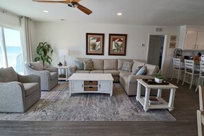 TV, DVD player, books - Cute Bungalow w/small pool!
Absolutely Beach Front! (Gulf Shores)