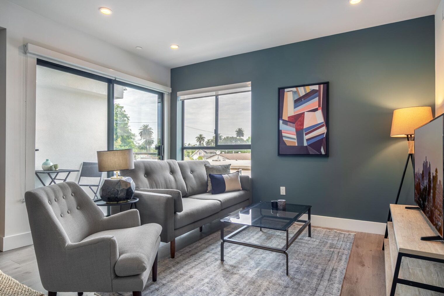 テレビ、ステレオ