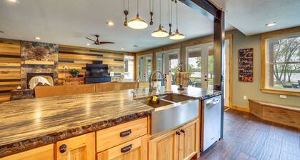 Hot Tub, Game Room & More! Lakefront Home in Afton