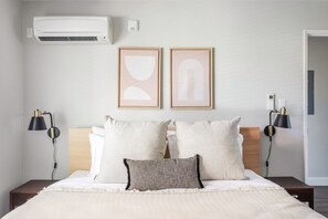 2 slaapkamers, een strijkplank/strijkijzer, wifi, beddengoed