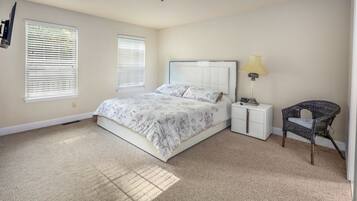 4 bedrooms, free WiFi, bed sheets