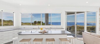 Beach House with beautiful  Ocean Views and Amazing Sunsets! 