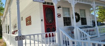 Dragonfly Cottage: A Summer Haven in the Keweenaw Peninsula