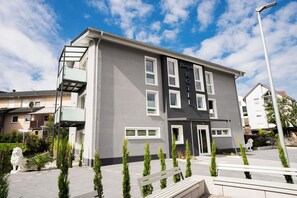 ห้องดีลักซ์ | Wi-Fi ฟรี, ผ้าปูที่นอน