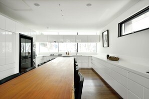 Dining - 6Bedroon Walking distance to Niseko Grand Hirafu Ski Resort / Abuta-gun Hokkaidō (Abuta-gun)