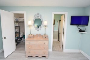Interior - Stunning Fenced Home | Pool (Heated Opt) & Hot Tub (Palm Coast)