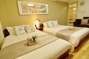 1 bedroom, desk, free WiFi, bed sheets