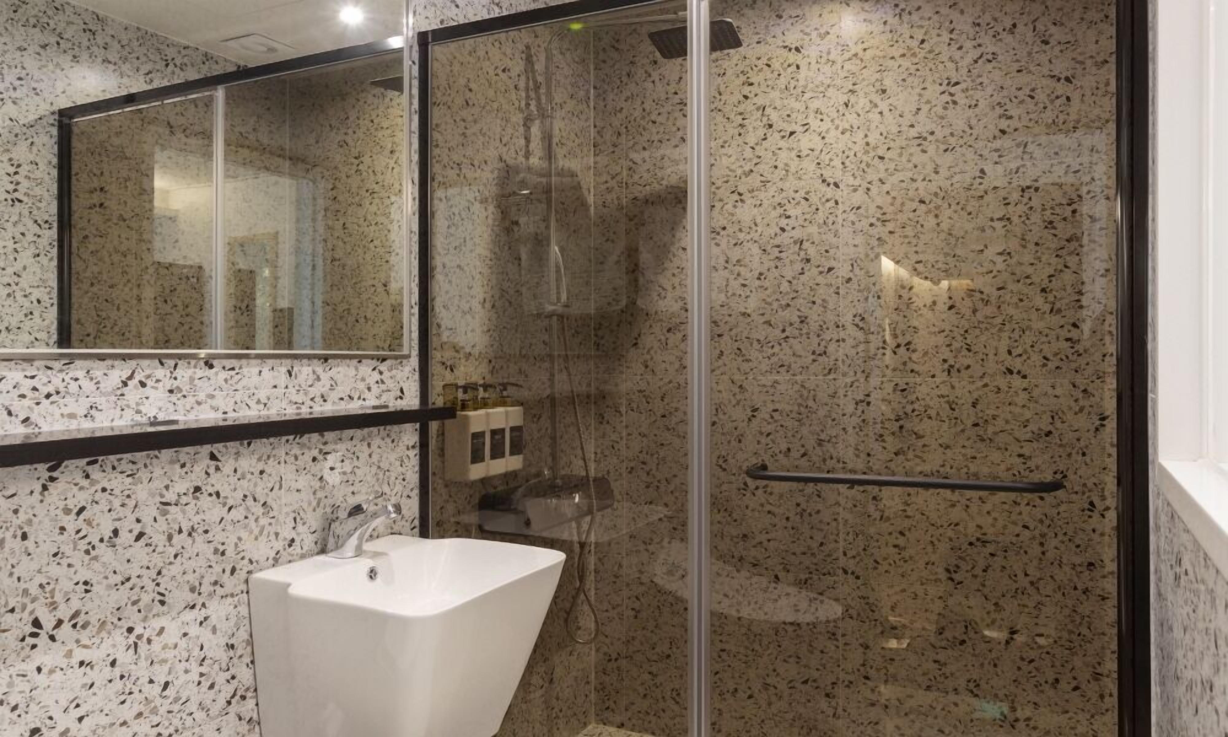 shower, free toiletries, hair dryer, slippers