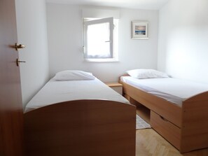 2 Schlafzimmer, Bügeleisen/Bügelbrett, WLAN, Bettwäsche
