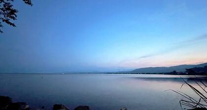 Shikitei Lake Biwa Directly connected to Lake / Takashima Shiga