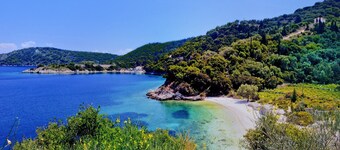 Likoudis Suites Kioni, Ithaca Greece