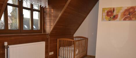 2 bedrooms, travel crib, WiFi, bed sheets