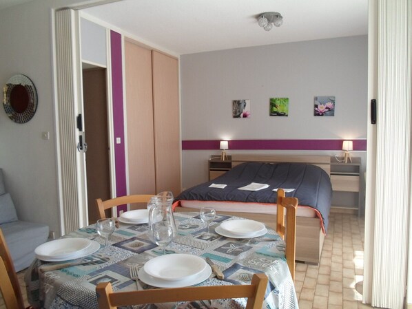 1 chambre, accès au Wi-Fi (inclus)