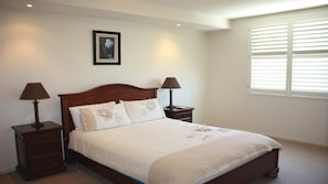 3 bedrooms, Internet, bed sheets - The Reef 103 - Lakeside! (Forster)