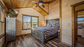 5 bedrooms, travel cot, free WiFi, bed sheets